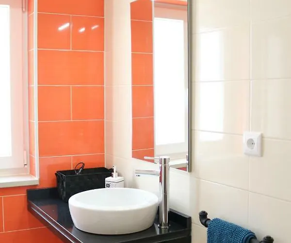 Casa Do Azulejo - Orange Пениши